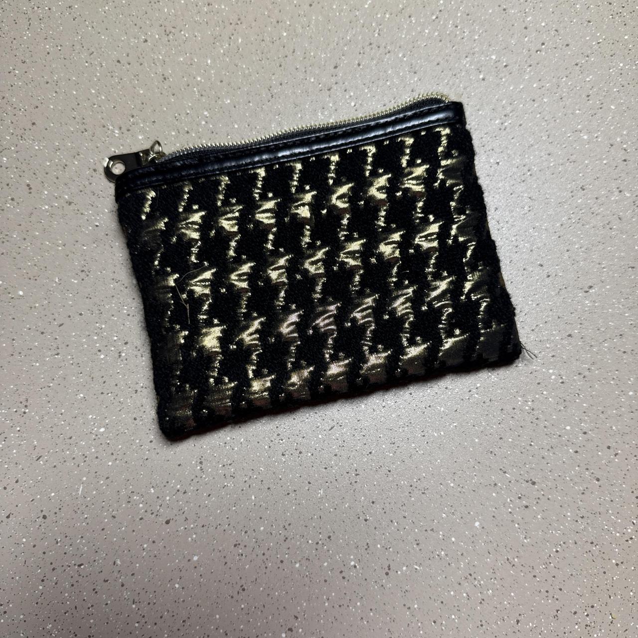 Black &amp; gold houndstooth clutch purse #clutch...