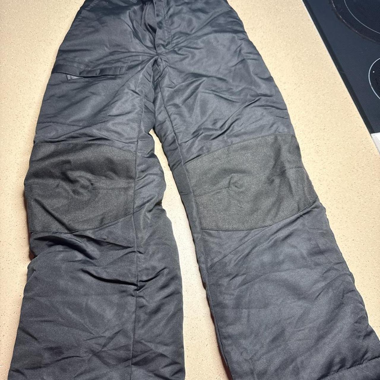 Black snow pants size S #snowboarding #winter
