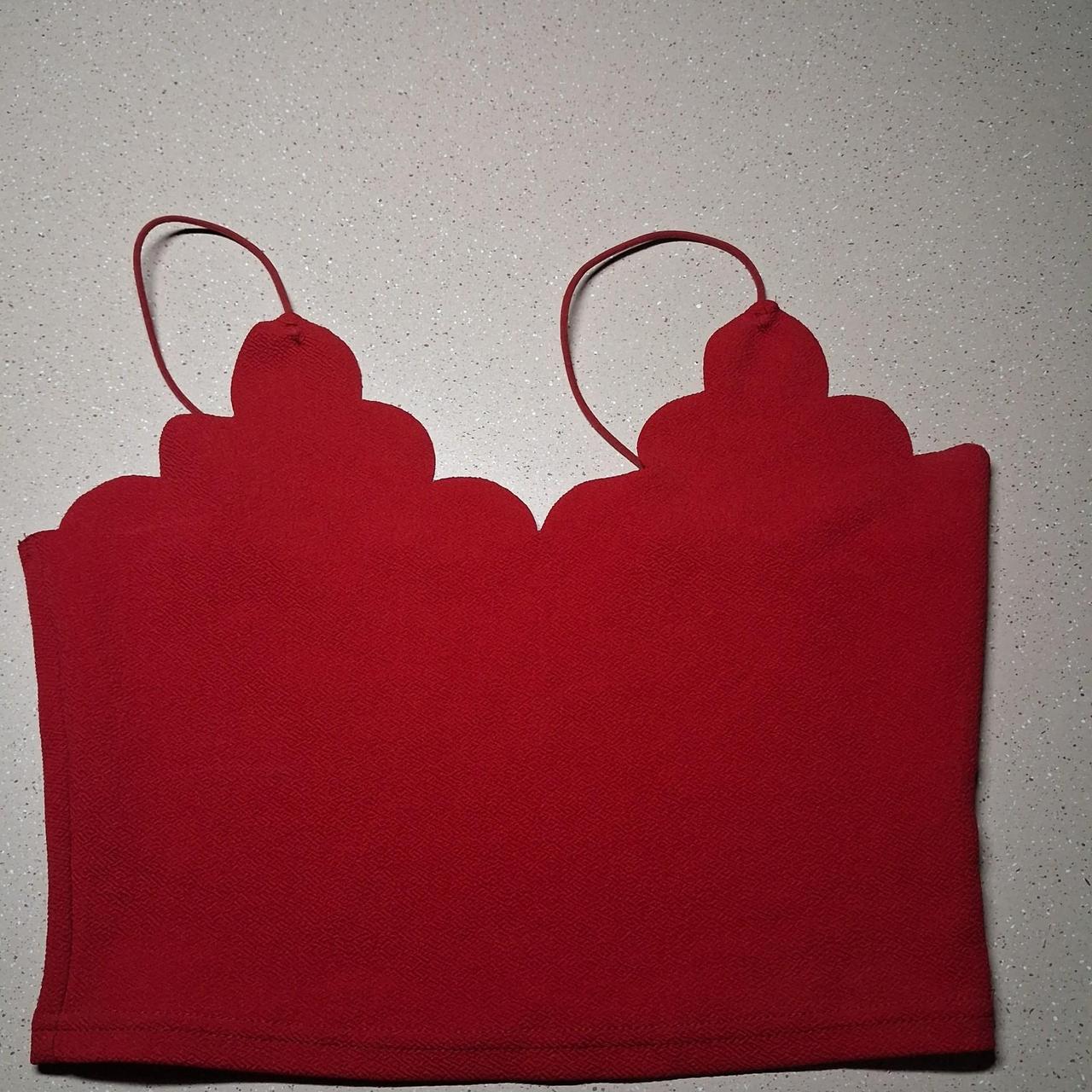 Red crop top with scalloped neckline #cropped...