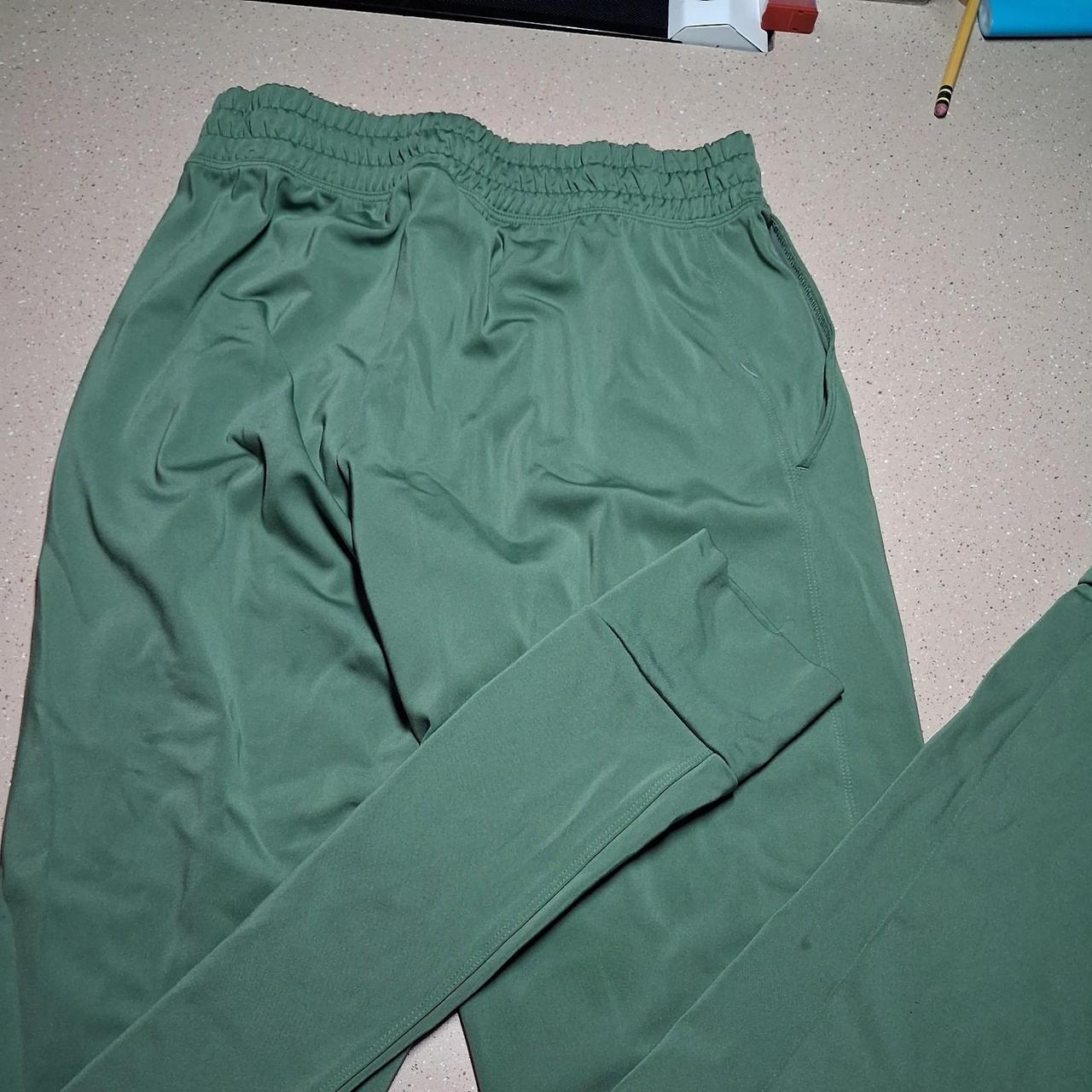 Victoria's Secret PINK green polyester &amp; elastane...