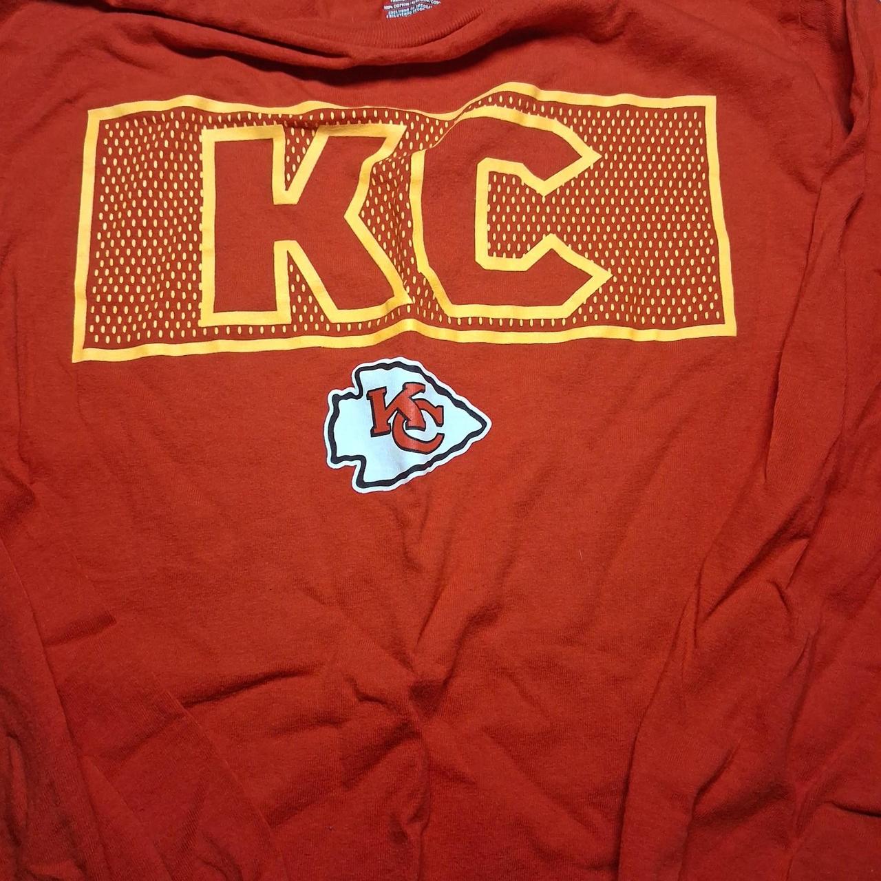 Red Kansas City Chiefs long sleeve shirt with yellow...